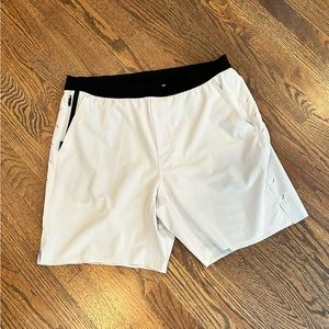 Ten Thousand Interval Short 7”